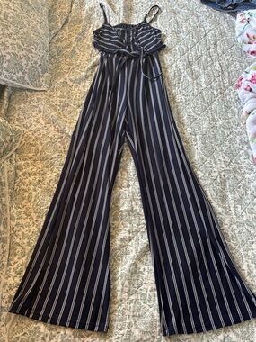 Women’s Navy Striped Wide-Leg Jumpsuit